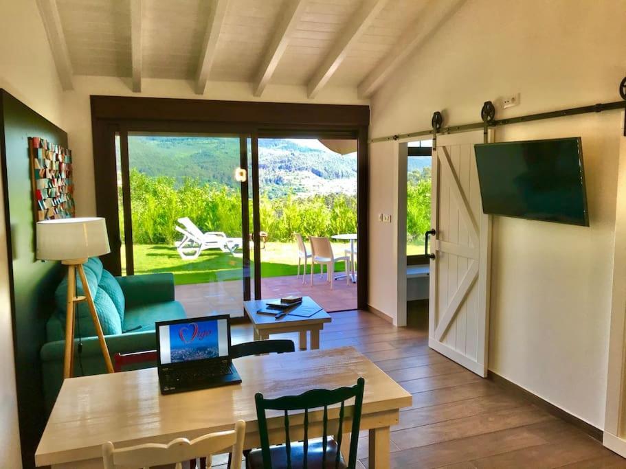 Casa Nueva De Vigo Rural Mos Con Jacuzzi Y Chimenea Para Escapada Romantica Eksteriør billede