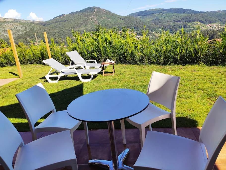 Casa Nueva De Vigo Rural Mos Con Jacuzzi Y Chimenea Para Escapada Romantica Eksteriør billede