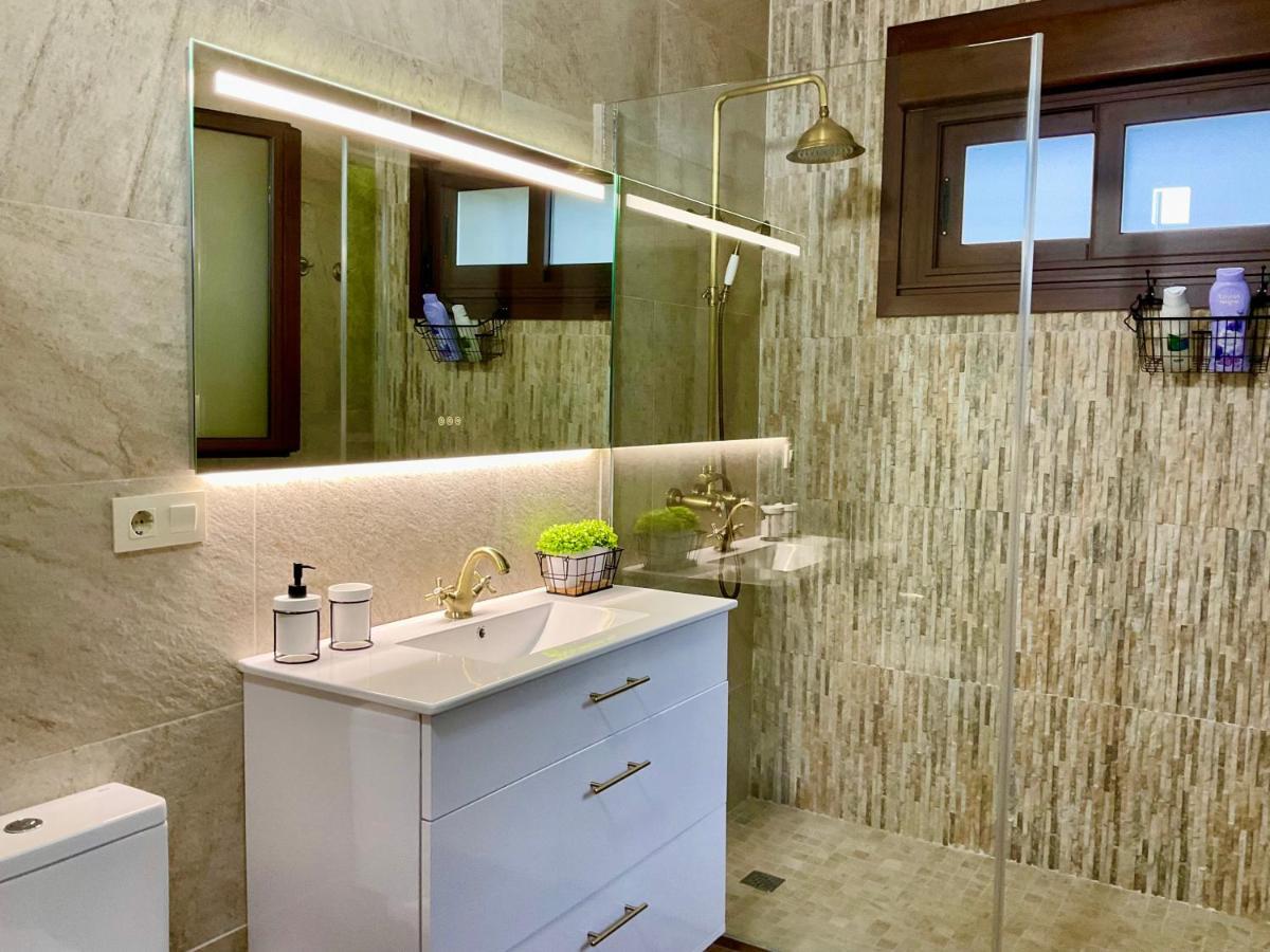 Casa Nueva De Vigo Rural Mos Con Jacuzzi Y Chimenea Para Escapada Romantica Eksteriør billede